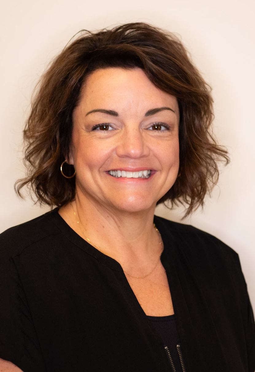 Mindy Alvarez - Hairstylist/Wig Specialist/Salon Manager/Owner photo