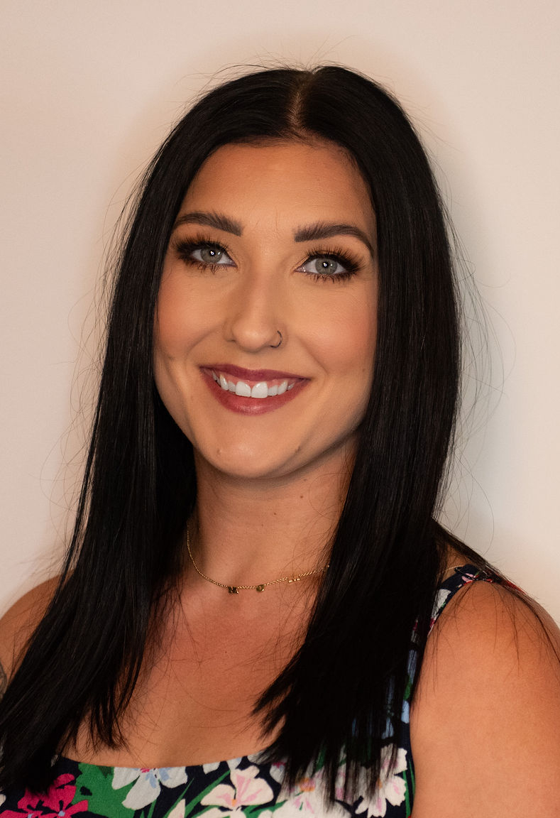 Miranda McCabe - Hairstylist photo