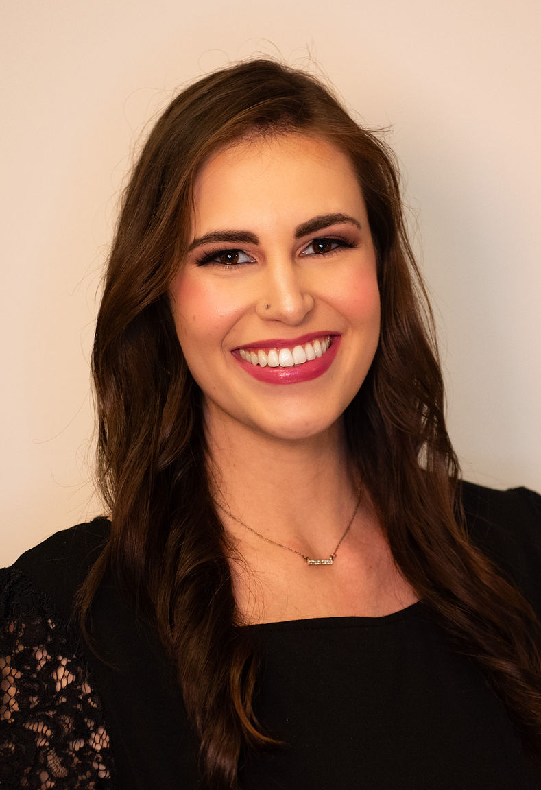 Rosie Wogan - Hairstylist photo